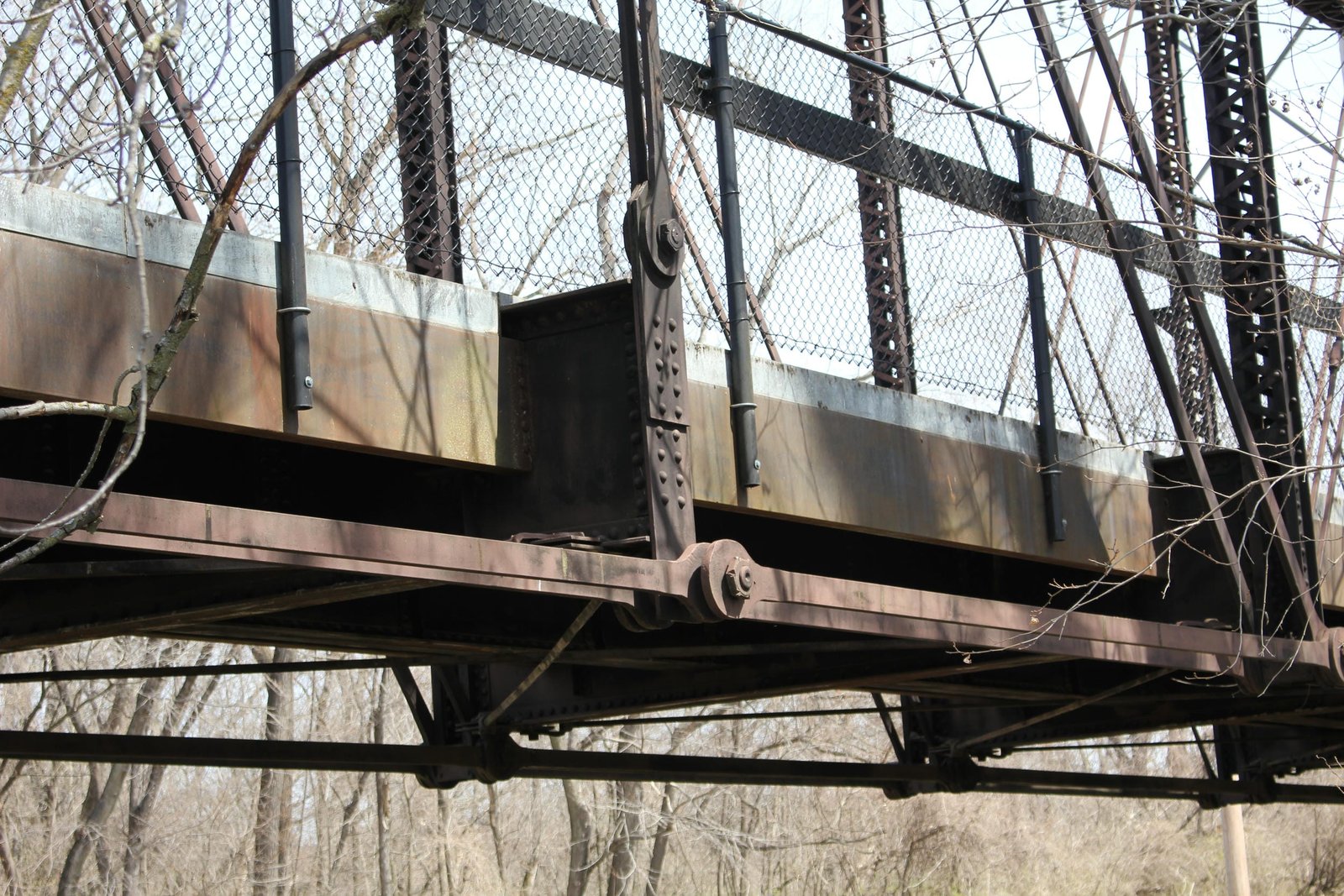 Lower connection, east span (span #1)